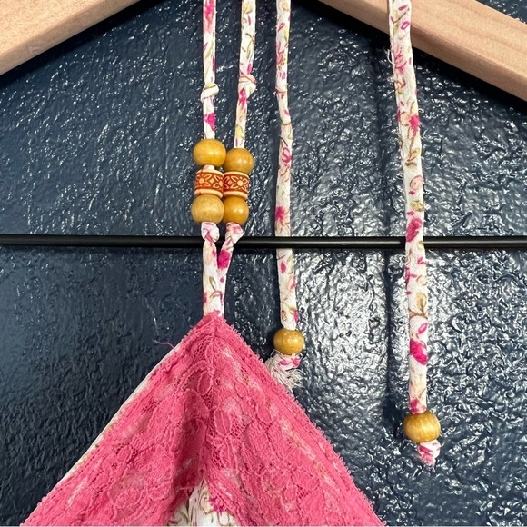 Vintage A.B.S by Allen Schwartz Halter Dress In Dainty Floral Print and Lace - Picture 4 of 5